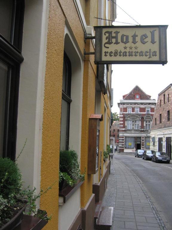 Hotel Retman Stary Toruń Exterior foto