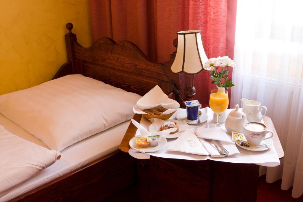 Hotel Retman Stary Toruń Habitación foto